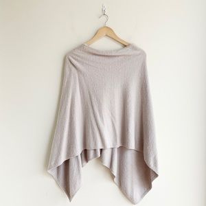 Barefoot Dreams Cream Pocho